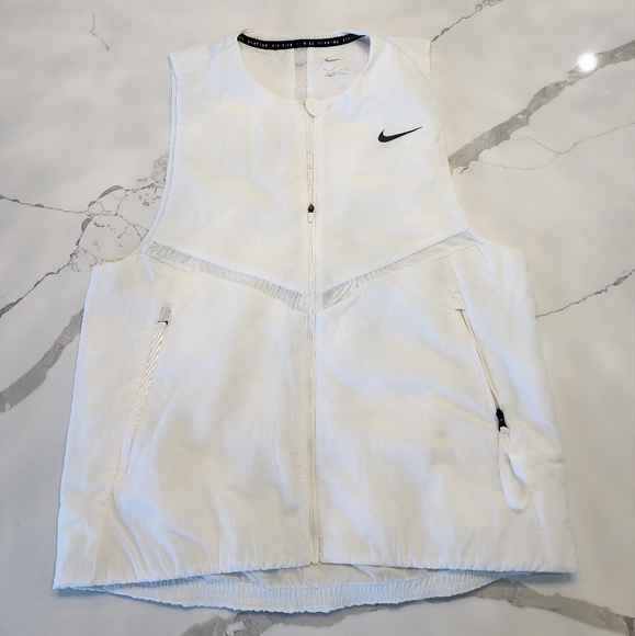 Nike Storm-FIT ADV Run Division 2 in 1 Vest Jacket Light Windbreaker - Picture 10 of 16